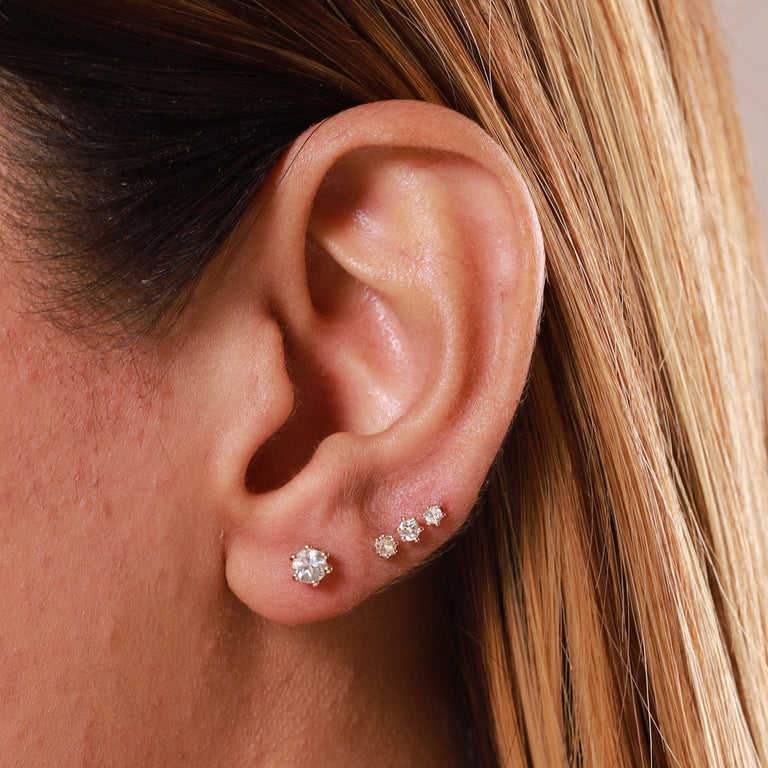 Ohrstecker BRIANA 2mm
