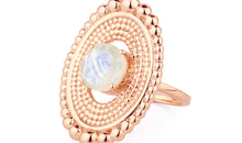 Ring NYALIA mit Mondstein