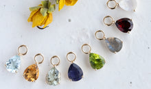 Charm ELENITSA diverse Steine