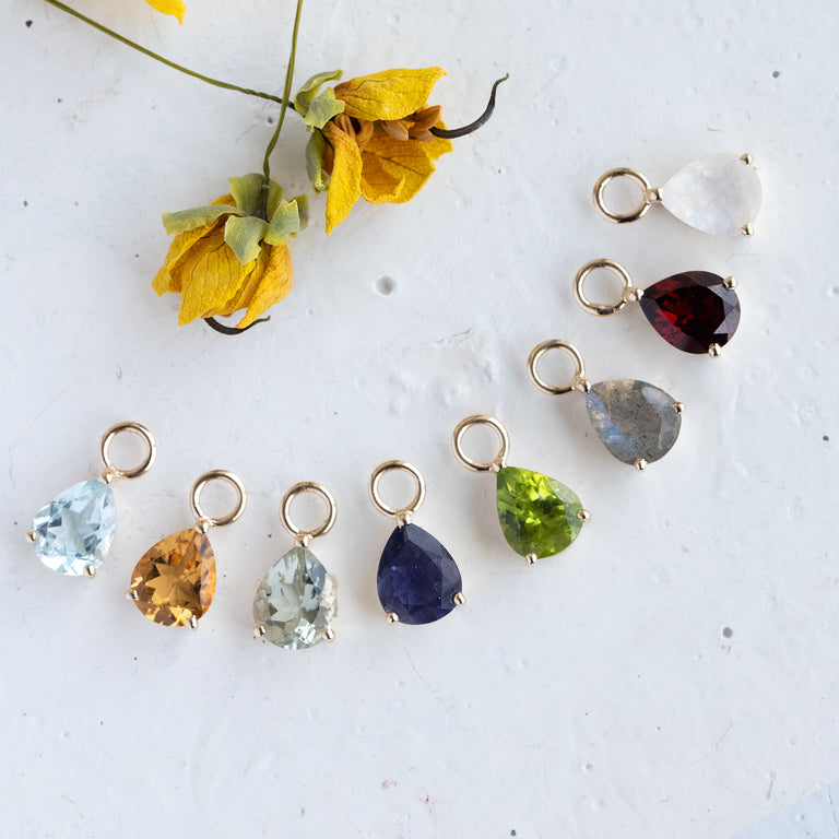Charm ELENITSA diverse Steine