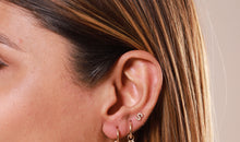 Piercing BUCHSTABEN Topas 0.9