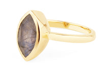 Ring INGE NAVETTE mit Labradorit