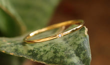 Edelstahl Ring gelb 1mm mit 1 Zirkonia