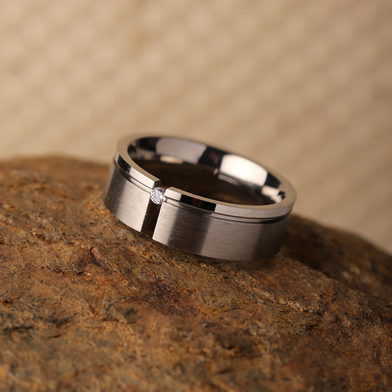 Edelstahl Ring 7mm mit Zirkonia