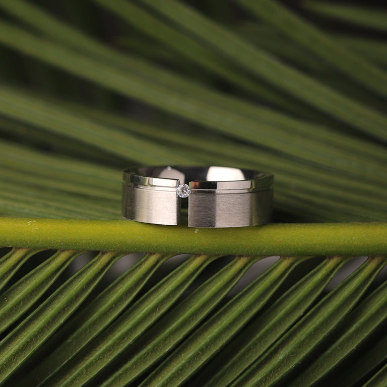 Edelstahl Ring 7mm mit Zirkonia
