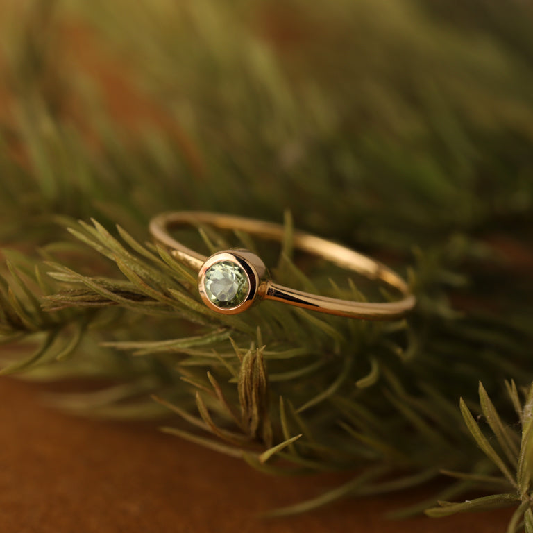 Ring  MINI JANAJA  mit grünem Turmalin 3mm