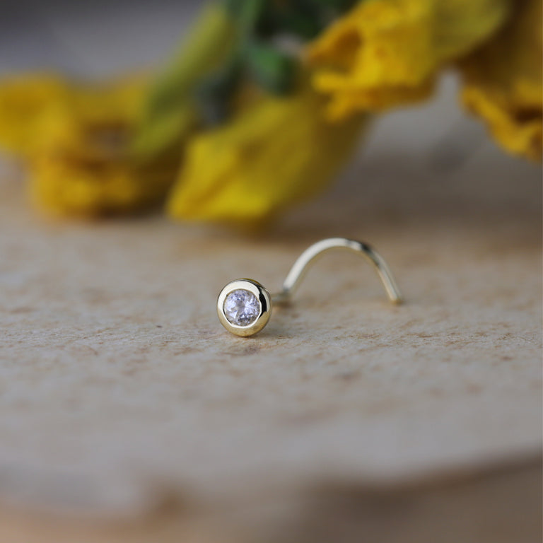 Nasen Piercing COLLET mit 2mm Diamamt und Topas