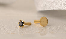 Piercing BRIANA 2mm Spinel Gold