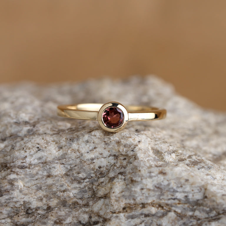 Ring JANAJA mit Rosaturmalin 4mm